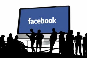¿Podría derrumbarse el imperio de Facebook?