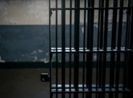 Tres reclusos muertos y cuatro heridos durante riña en cárcel de Samaná