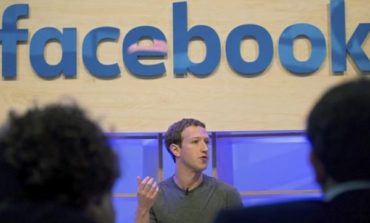 Facebook se enfrenta a cuatro demandas colectivas de usuarios y accionistas