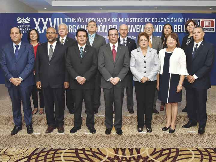 Andrés Navarro preside encuentro de Ministros de Educación de la Organización del Convenio Andrés Bello