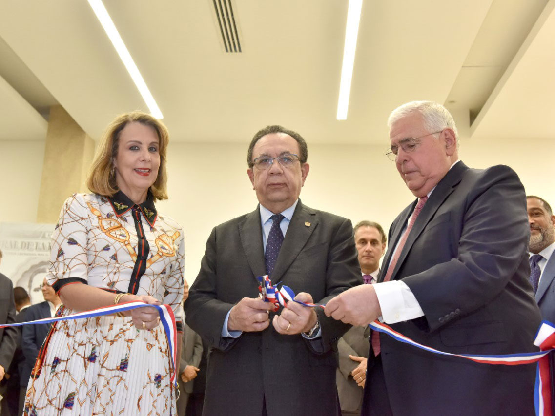 BCRD abre una exposición numismática y filatélica sobre la presencia de Juan Pablo Duarte en sus emisiones