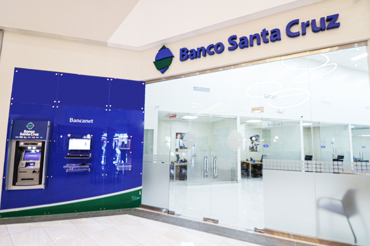 Banco Santa Cruz abre un nuevo Centro de Negocios