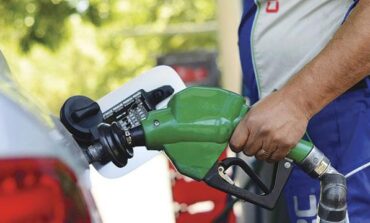 Gobierno mantiene sin variación gasolinas, gasoil y GLP; otros bajan de precio