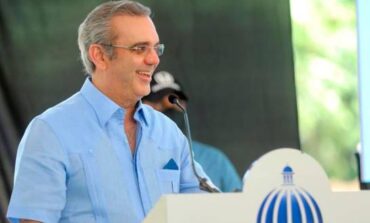 Presidente Luis Abinader celebra sus 57 años de vida este viernes