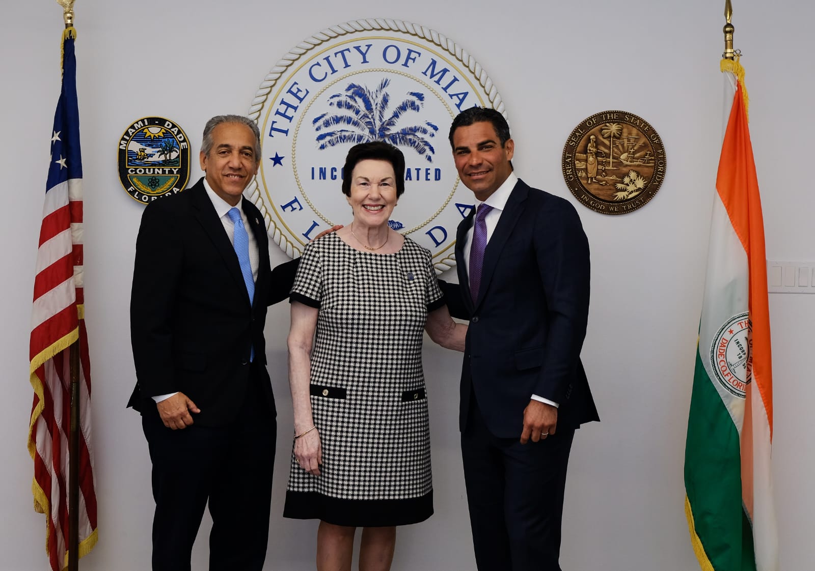 Sonia Guzmán dinamiza la relación política y comercial del país con la ciudad de Miami