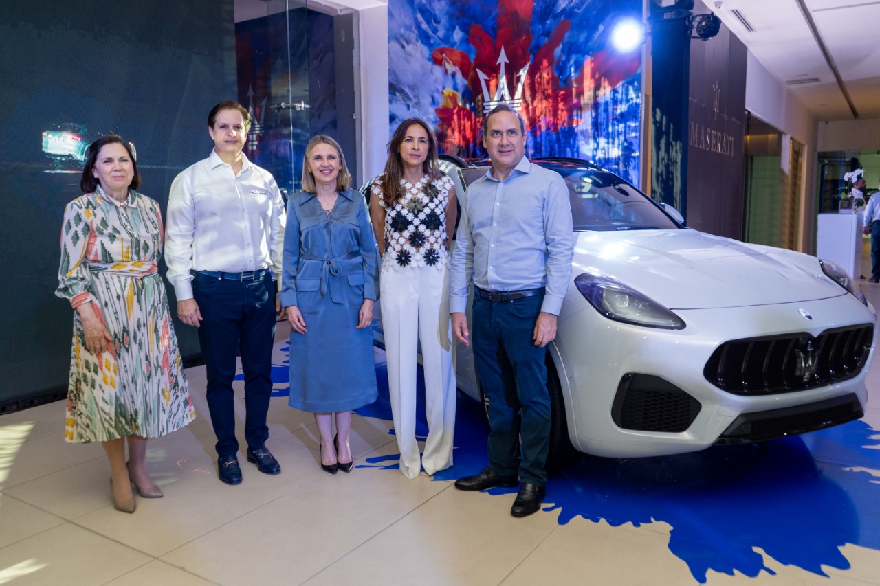 Presentan Maserati Grecale