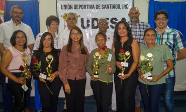 UDESA reconoce damas de Santiago históricas en el deporte