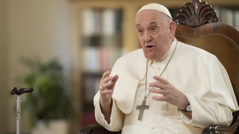 El Papa dice que los padres que no ponen límites a los hijos lo hacen mal