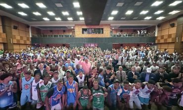 De Vuelta al Barrio y Abadina abren “Torneo de Baloncesto U-20”, con 50 clubes y 700 atletas