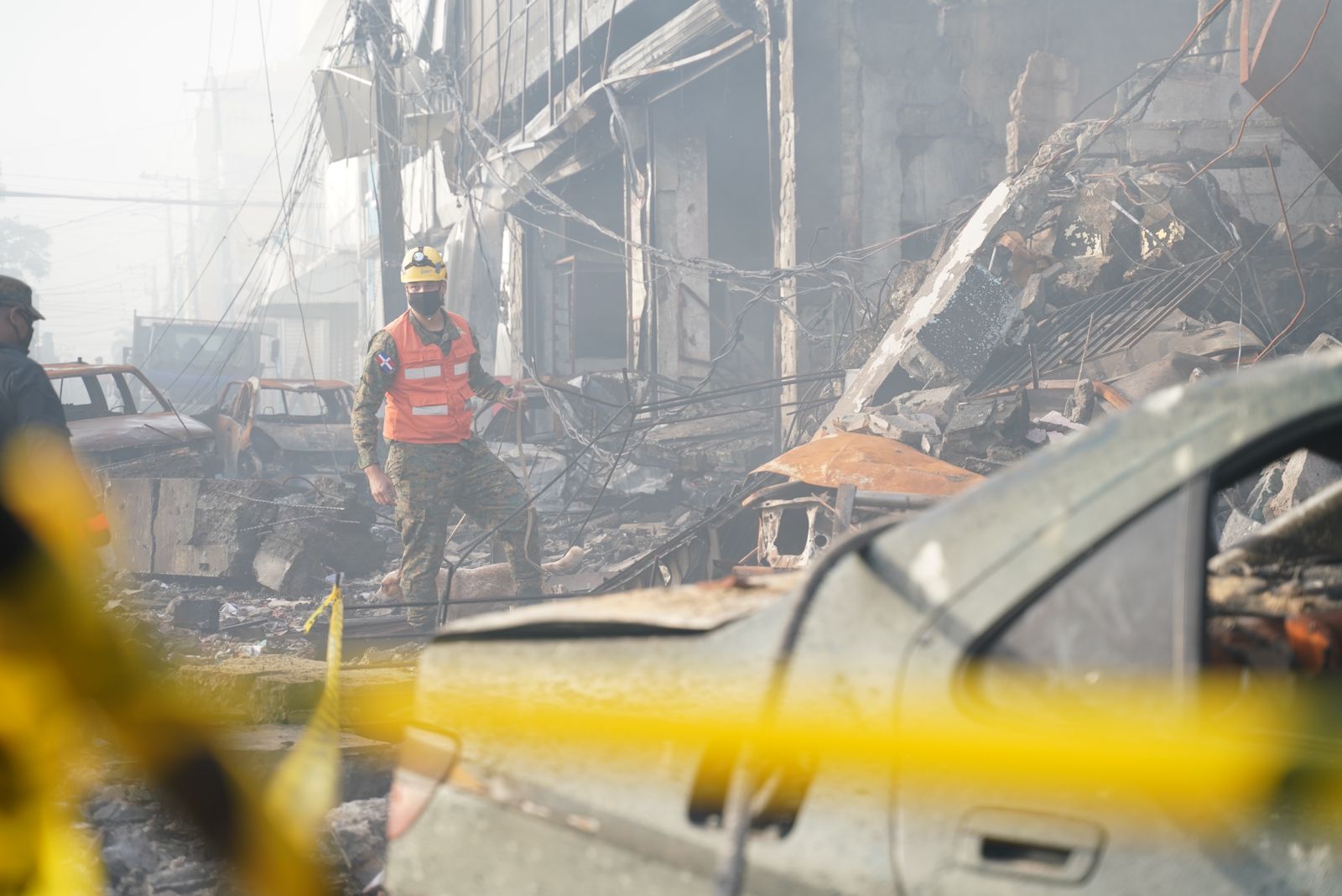 Reportan 12 fallecidos y al menos 65 heridos en explosión de San Cristóbal