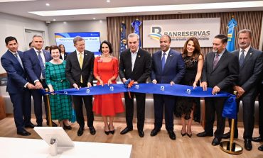 Presidente Abinader inaugura oficina de Banreservas en Nueva York