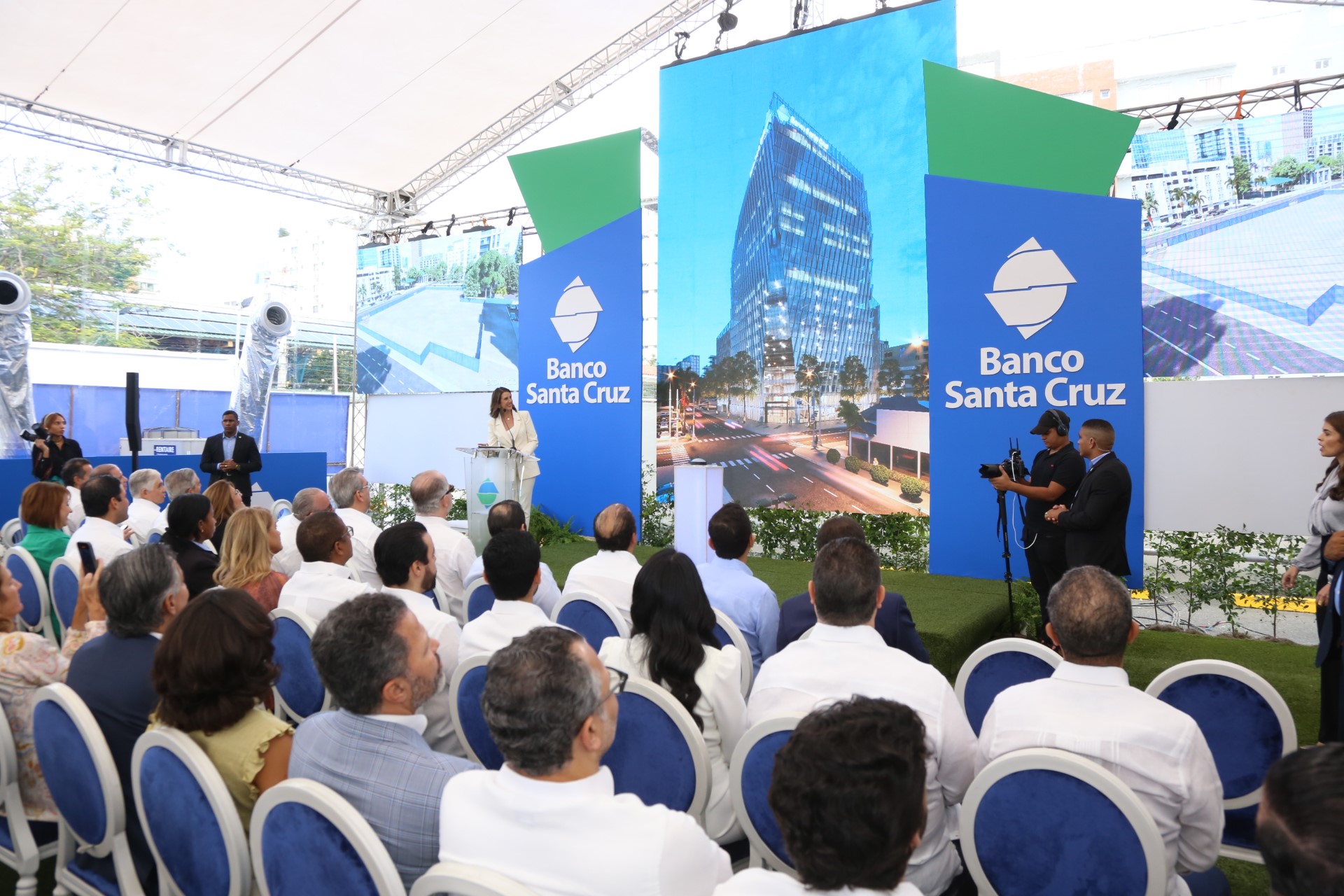 Banco Santa Cruz marca un hito en su expansión estratégica; levantará una nueva y moderna sede corporativa