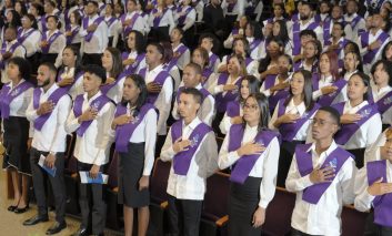 ISFODOSU inviste 287 nuevos docentes de calidad en graduación extraordinaria 2024