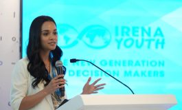 Experta en regulación de Energía y Minas es primera mujer dominicana en moderar foro en IRENA