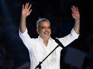 Abinader vuelve a presidir República Dominicana tras arrollador triunfo en primera vuelta