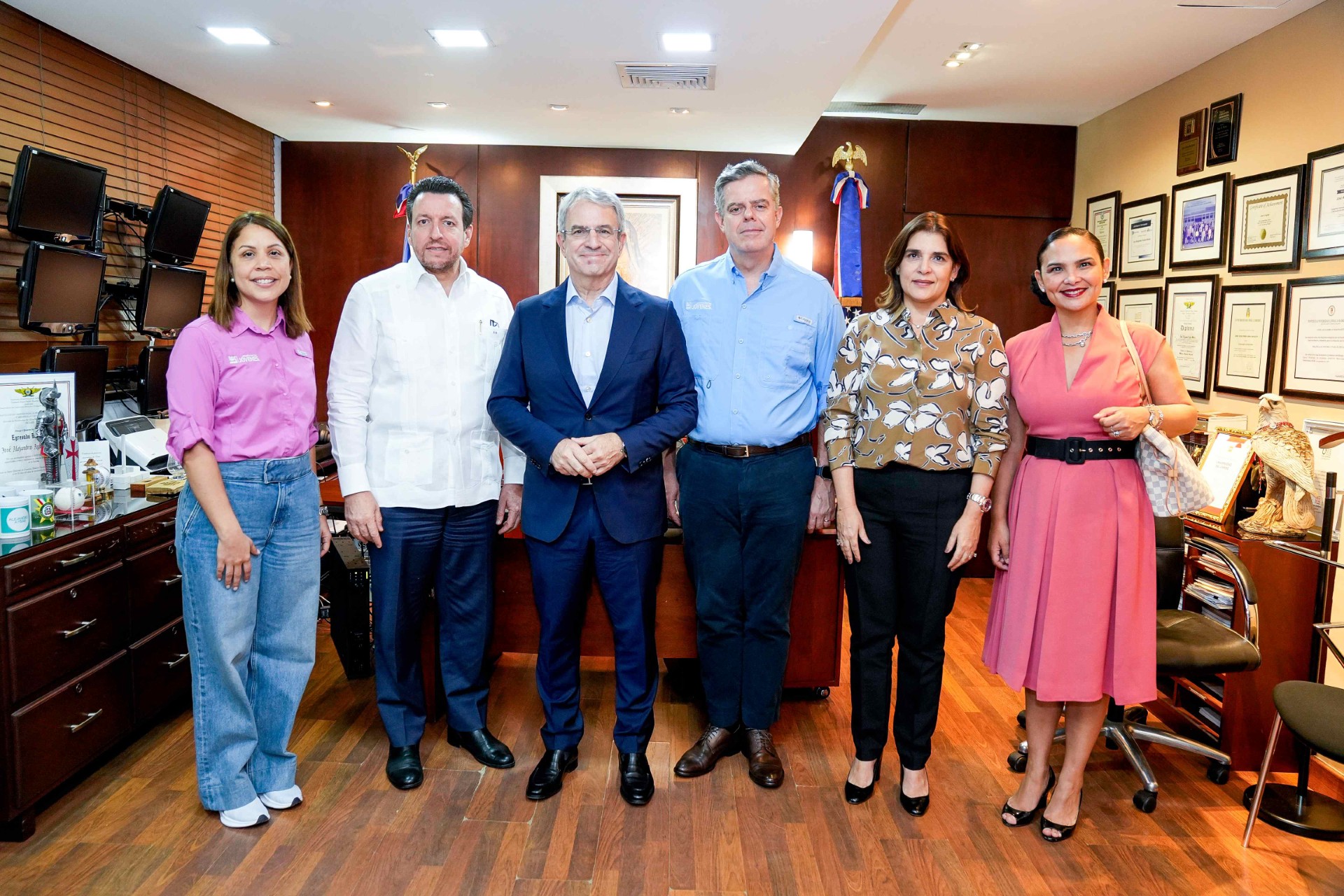 Nestlé y UNICARIBE se unen en evento para motivar el futuro de los jóvenes emprendedores dominicanos
