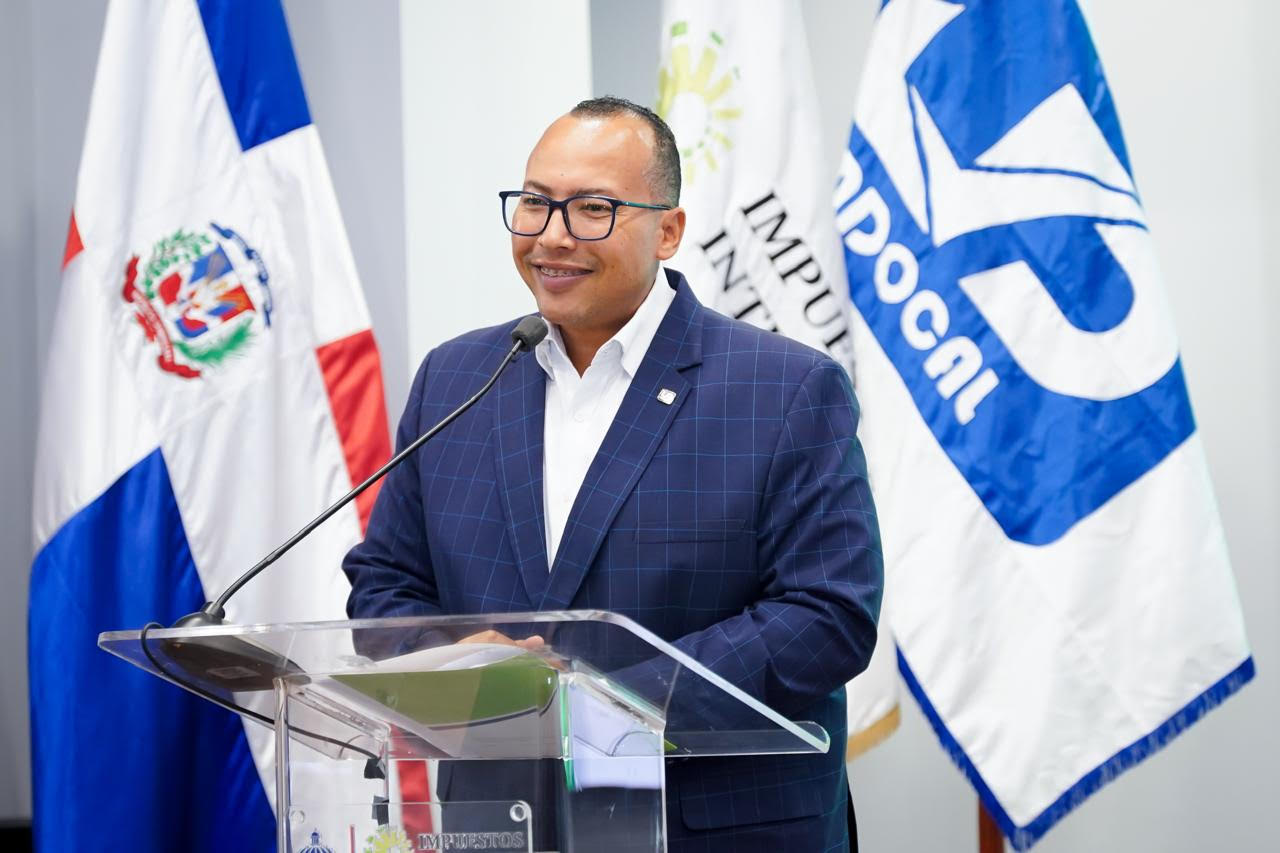PE designa a Lorenzo David Ramírez director de Pasaportes