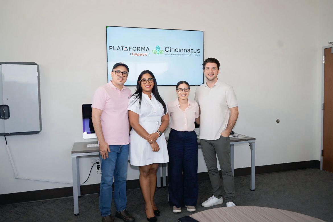 Empresarios dominicanos llevan a Las Vegas programa de capacitación tecnológica para la inclusión laboral en poblaciones vulnerables