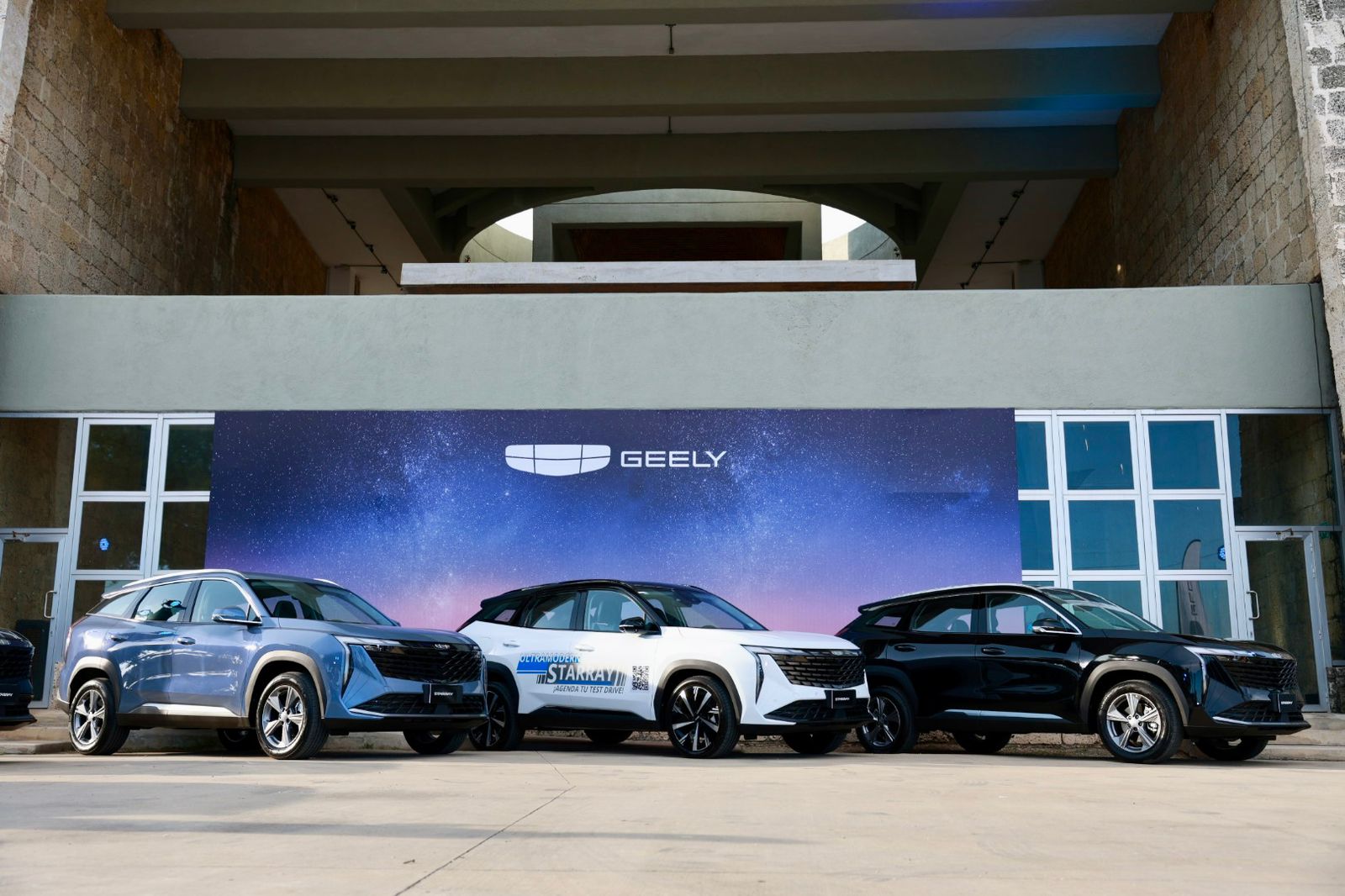 Geely presenta en República Dominicana su nueva SUV Starray 2025.-