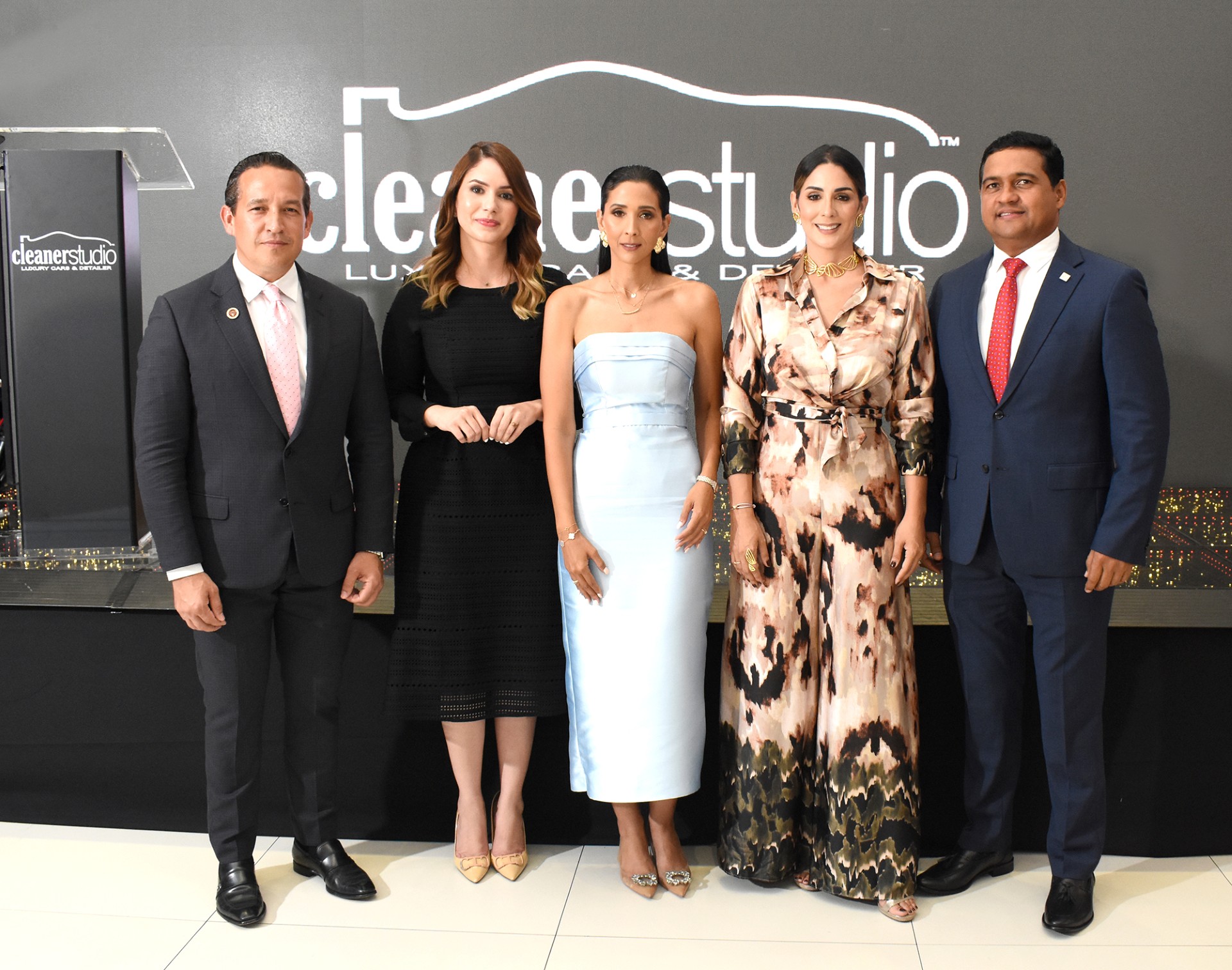 Cleaner Studio Luxury Cars realiza cóctel con motivo de la apertura de la Pre-Feria de Vehículos Expomóvil Banreservas 2024