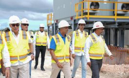 Ministro Joel Santos supervisa avances de trabajos de Central Térmica Manzanillo Power Land