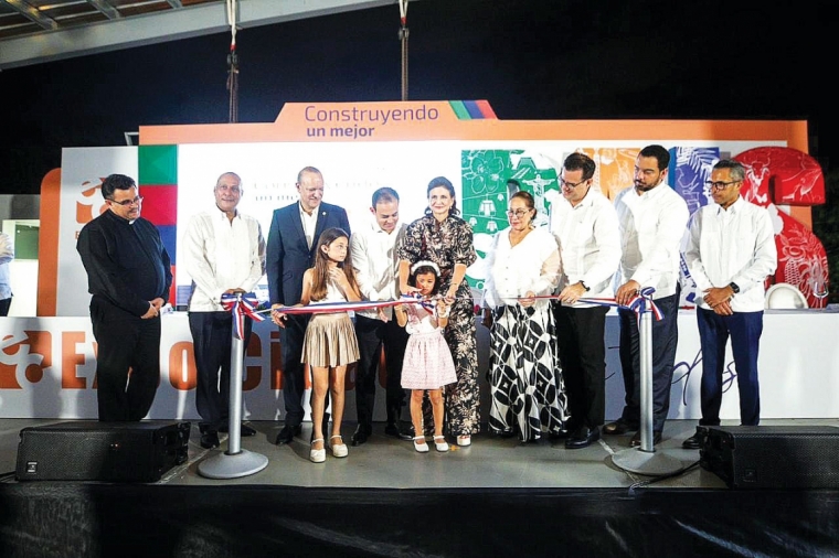 Raquel Peña inaugura una Expo Cibao 2024 que convoca a construir un mejor país entre todos