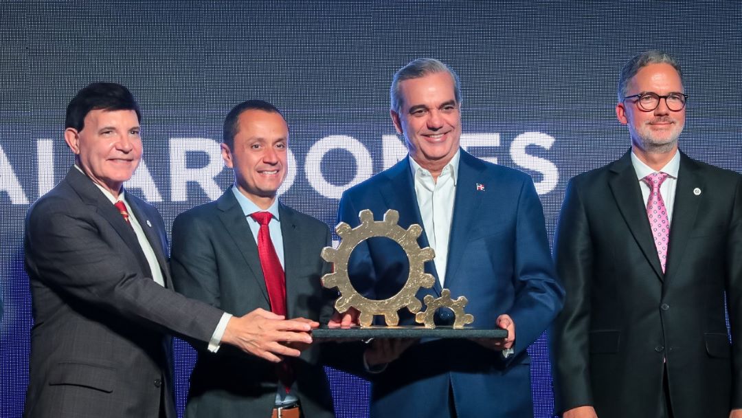 Cervecería Nacional Dominicana recibe el Galardón a la Industria Dominicana 2024