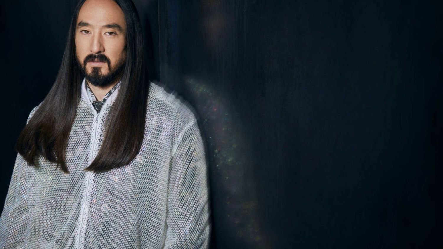 Steve Aoki se une a Philip Morris, para edición especial de IQOS 10mo aniversario